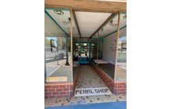 122 N Independence, Enid, OK 73701