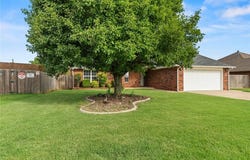 501 N Cherokee Way, Mustang, OK 73064