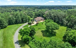 7059 Jamaca Avenue N, Grant, MN 55082
