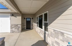 905 Tortuga Ave, Hartford, SD 57033