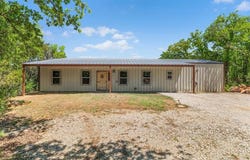 700 W Palo Pinto Street, Santo, TX 76472