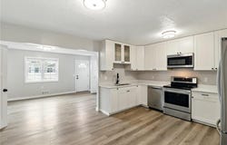 621 Monroe Street S, Shakopee, MN 55379