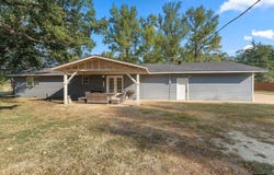 3674 E US Highway 67, Mt Pleasant, TX 75455