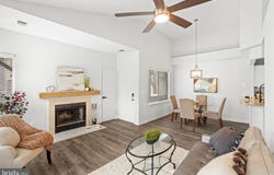 11731-E SUMMERCHASE Circle, RESTON, VA 20194