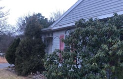 18 Garrison Drive, Tinton Falls, NJ 07753