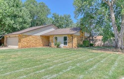 200 Pawnee Circle, Yukon, OK 73099