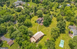 1305 MEETINGHOUSE RD, NORTH WALES, PA 19454