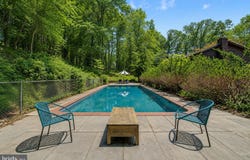 32 CHERRYVILLE HOLLOW Road, FLEMINGTON, NJ 08822