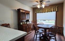207 Roosevelt Avenue, Underwood, ND 58576