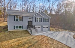 6650 Shenandoah Drive, Dittmer, MO 63023
