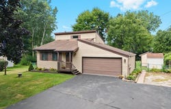 210 Lochaven Road, Waterford, MI 48327