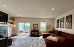 159 Cole Dr, Robinson Twp, PA 15136