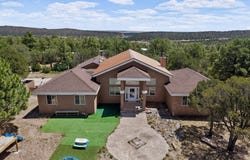 24 Calle De Leon, Las Vegas, NM 87701