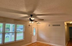 6 El Perro Drive, St Peters, MO 63376