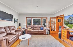 2119 Saint Clair St, Racine, WI 53402