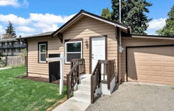 2108 E 26TH ST, Vancouver, WA 98661