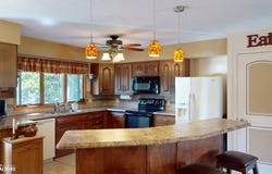 1265 Division St, Garner, IA 50438