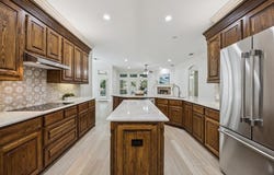 915 Shoal Creek Drive, Fairview, TX 75069