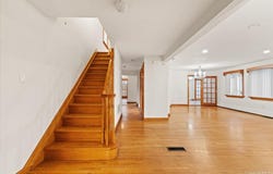 3 Franklin Road, Great Neck, NY 11024