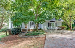 5104 Onawa Court, Lilburn, GA 30047
