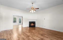 305 Sugarloaf, Perry, GA 31069
