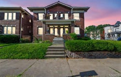 3226 Geyer Avenue, St Louis, MO 63104