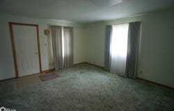 301 Walnut Street, Webster City, IA 50595