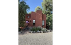 316 Burch Street, Taos, NM 87571