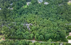 16 Ridgewater Drive SE, Cartersville, GA 30121