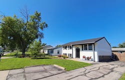 4022 Ramelle Drive, Council Bluffs, IA 51501