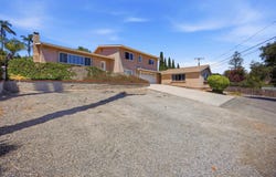352 Beaumont, Vista, CA 92084