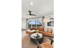 1222 Las Arenas Way, Costa Mesa, CA 92627