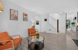 8060 W Woodvale Road, Frankfort, IL 60423