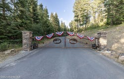 16749 W CADE RD, Hauser, ID 83854
