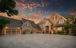 18901 Brookwood Road, Prior Lake, MN 55372