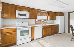 51 S 8th, Hamilton, IL 62341