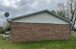 146 Taylor Rd, Burkesville, KY 42717