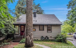 2146 Lansing Street SE, Grand Rapids, MI 49506