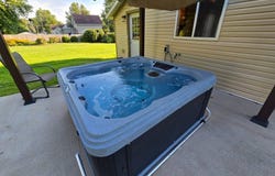 427 S 10th Street, Monmouth, IL 61462