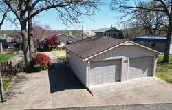 346 Lakeview Dr, Eucha, OK 74342