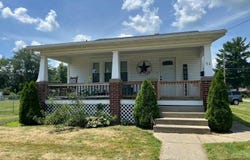 51 S 33rd Street, Newark, OH 43055