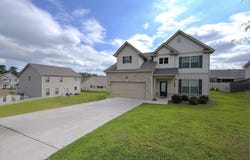 515 McGinnis Circle, Calhoun, GA 30701
