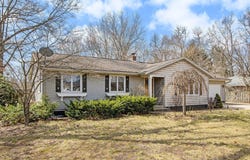 59650 White Wood Drive, Mattawan, MI 49071