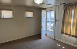 9431 Edmund Drive, St Louis, MO 63114