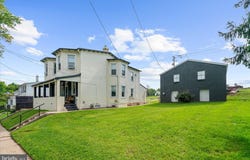 825 MAPLE Avenue, PHOENIXVILLE, PA 19460