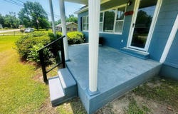 8 Raymond St., Andrews, SC 29510