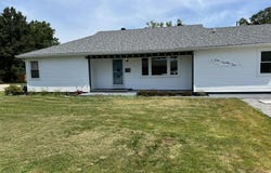 122 Paint Creek Lane, Carmi, IL 62821