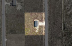 330 Beckham Dr, Dale, TX 78616