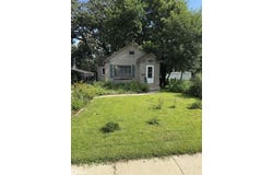 415 N Shore Drive, Clear Lake, IA 50428
