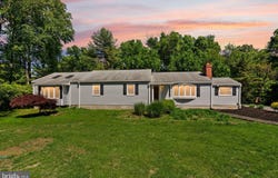 815 SENECA Road, GREAT FALLS, VA 22066